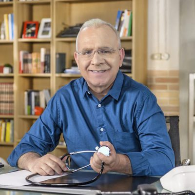 Doctor Nicolás Romero en el plató del programa de la 1 de TVE