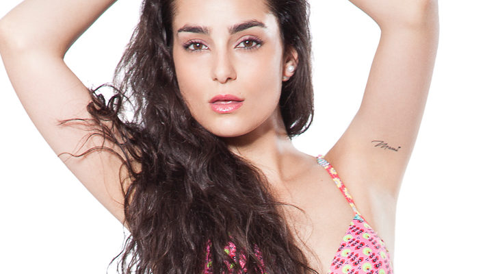 Adela, nueva concursante del programa de MTV 'Super Shore 3', posa en bañador