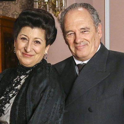 Carlos Olalla y Montse Alcoverro interpretan a Jaime Alday y Úrsula en 'Acacias 38'