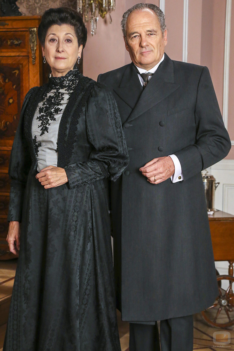 Montse Alcoverro y Carlos Olalla intepretan a Úrsula y Jaime Alday en 'Acacias 38'