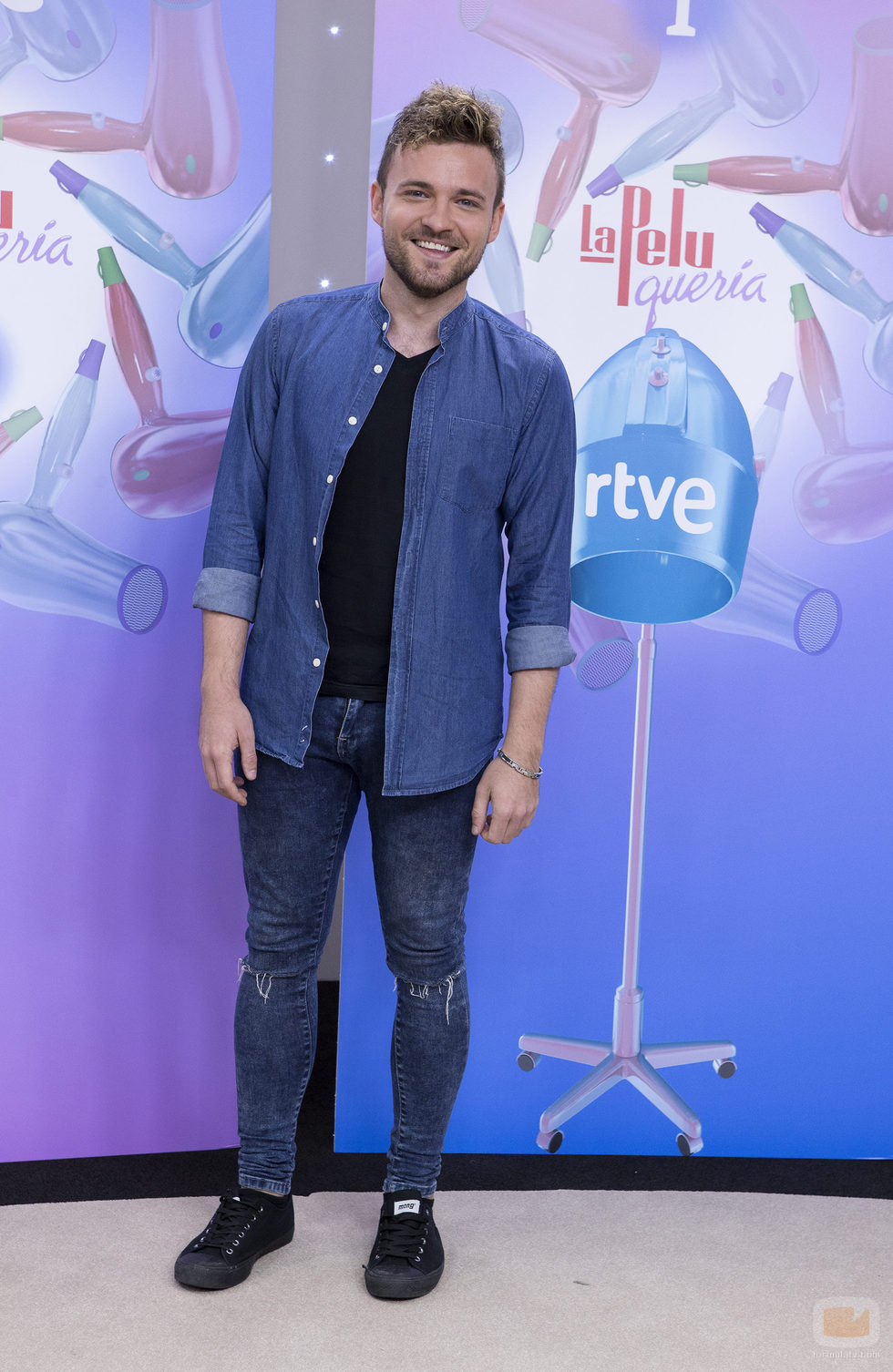 Adam Jeziersky es Andrés en 'La pelu'