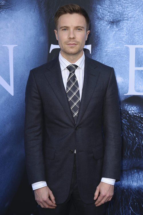 Joe Dempsie en la premiere de la séptima temporada de 'Juego de Tronos' en Los Ángeles