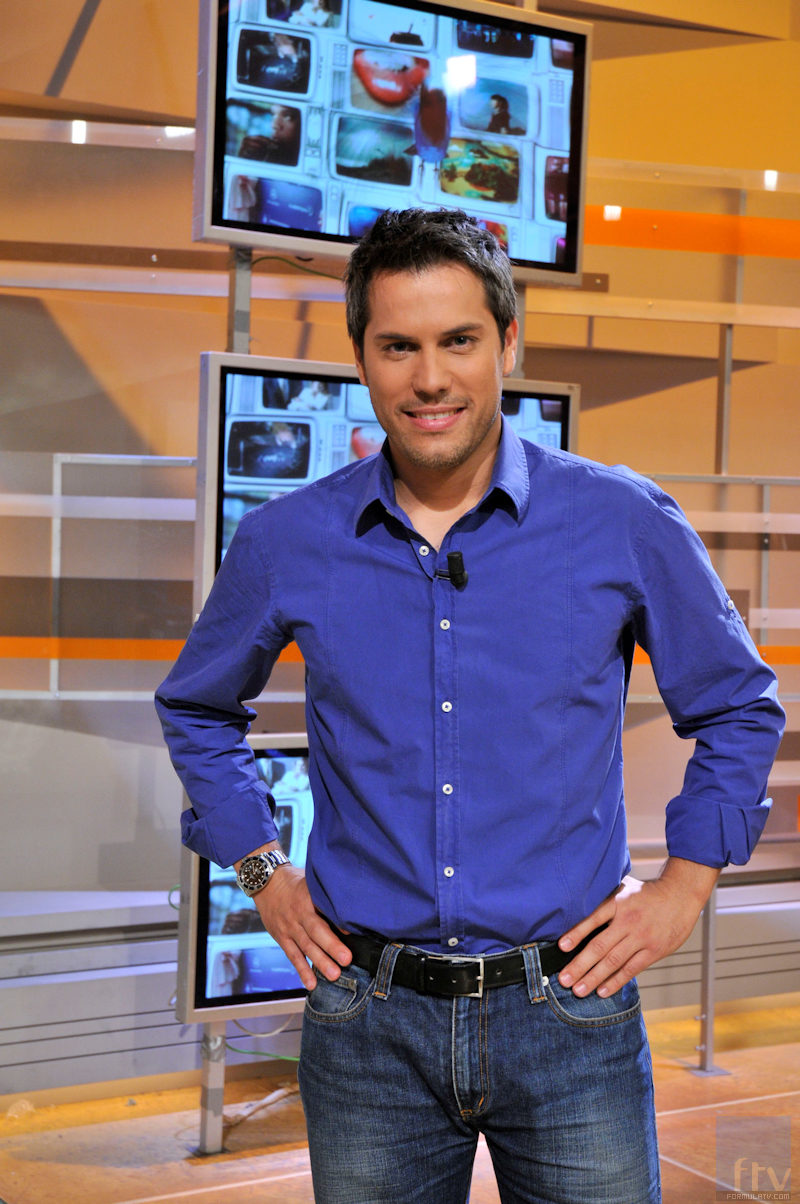 Daniel Domenjó presenta el programa 'Está pasando' en el fin de semana