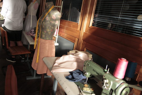 Detalles del atrezzo de 'Velvet colección'