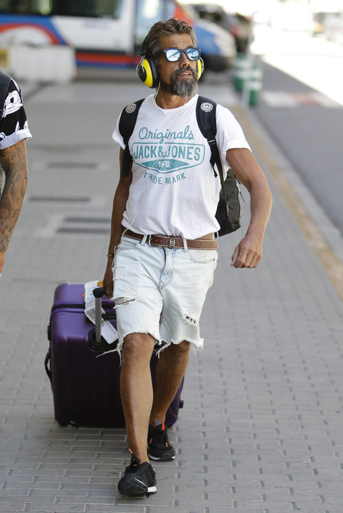 José Luis vuelve a España después de 'Supervivientes'