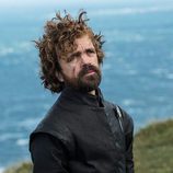 Tyrion Lannister en la costa de Rocadragón en el 7x03 de 'Juego de Tronos'