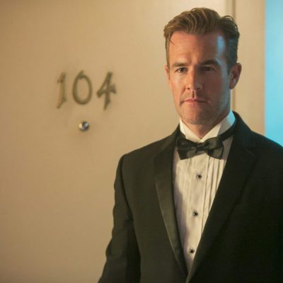 James Van Der Beek en una foto promocional de 'Room 104'