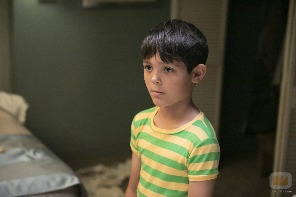 Ethan Kent en una foto promocional de 'Room 104'