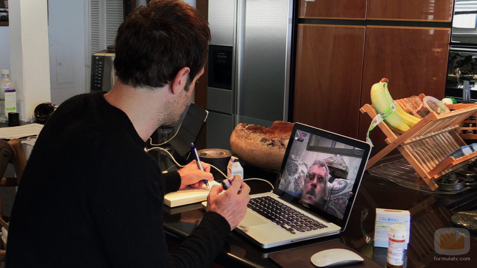 Bryan Fogel habla con Rodchenko en 'Ícaro'