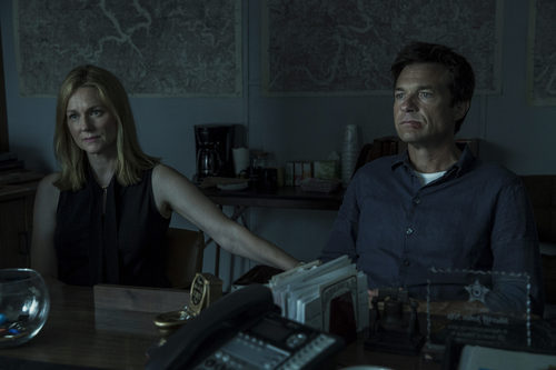 Marty Byrde y su mujer, Wendy, en 'Ozark'