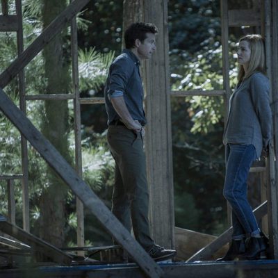 Marty habla con Wendy en 'Ozark'