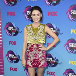 Lucy Hale en los Teen Choice Awards 2017