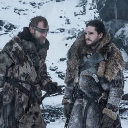 Beric Dondarrion y Jon Nieve en el 7x06 de 'Juego de Tronos'