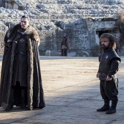Jon Snow y Tyrion Lannister en el 7x07 de 'Juego de Tronos'