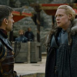 Jaime Lannister y Brienne Tarth en el 7x07 de 'Juego de Tronos'