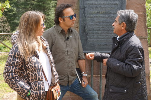 Miguel Ángel Revilla habla con Iker Jiménez y Carmen Porter en la 13ª temporada de 'Cuarto milenio'