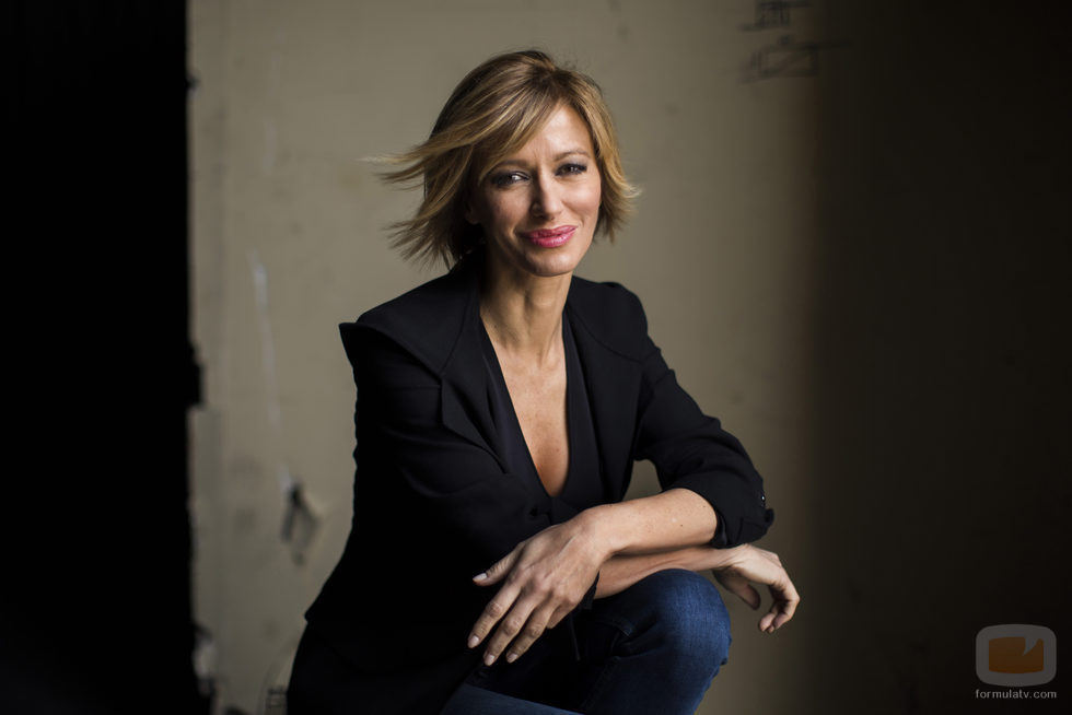 Susanna Griso, posa en las fotos promocionales de 'Espejo público'
