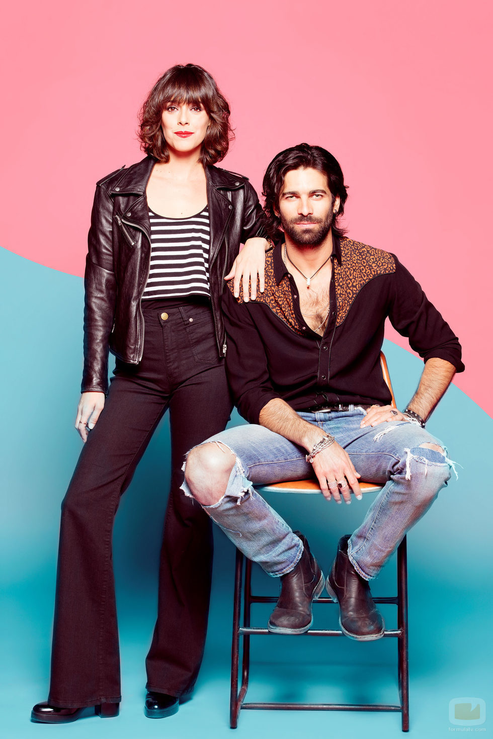 Belén Cuesta y Rubén Cortada en las fotos promocionales de 'Ella es tu padre'