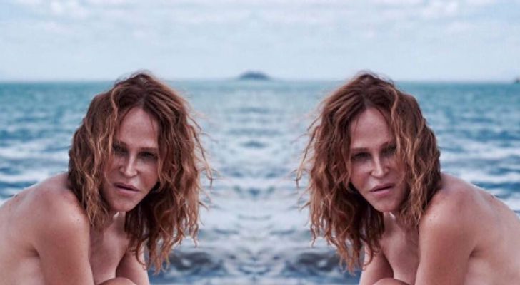 Antonia San Juan sorprende con un topless en la playa