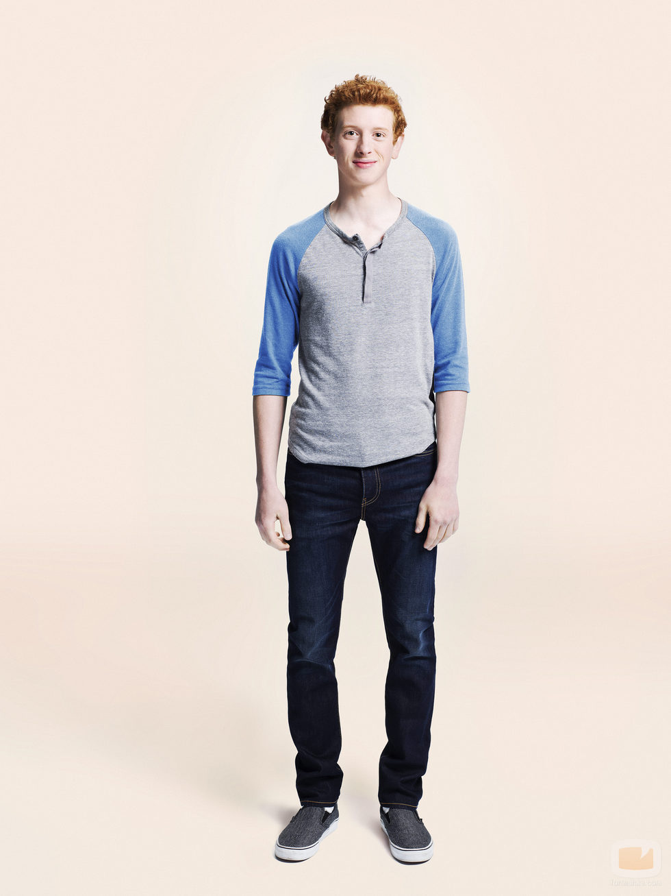 Niall Cunningham posa para la segunda temporada de 'La vida en piezas'