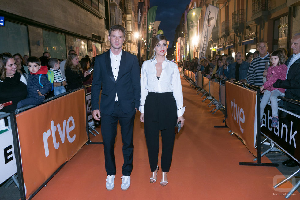 Eloy Azorín y Manuela Velasco, actores de 'Traición', en el FesTVal