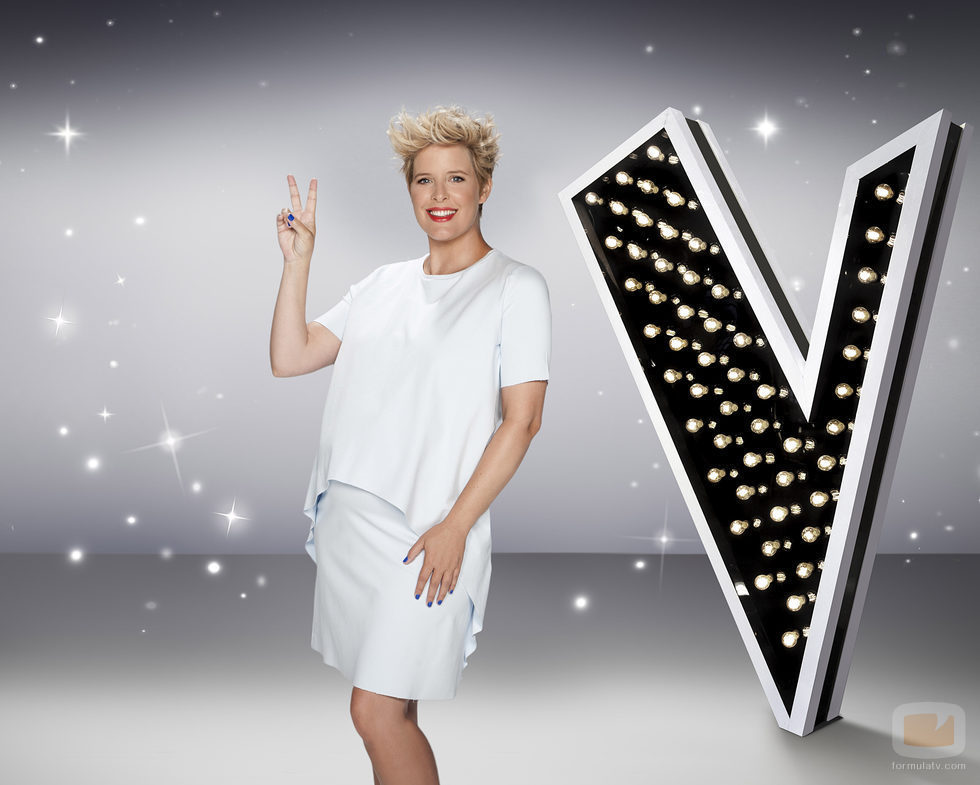 Tania Llasera posa sonriendo en 'La Voz 5'