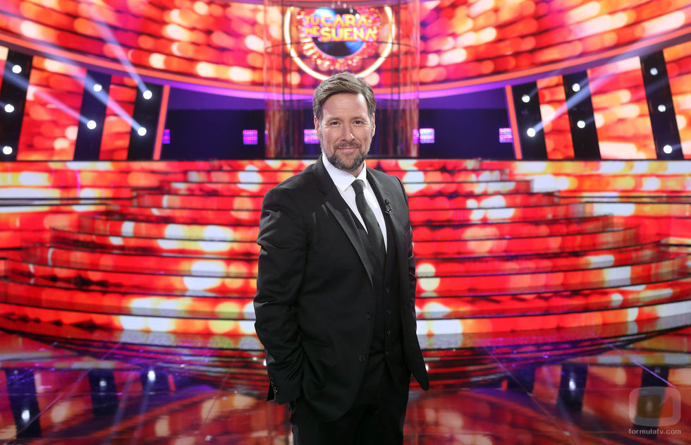 Carlos Latre posa en el nuevoplató de 'Tu cara me suena 6'