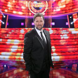 Carlos Latre posa en el nuevoplató de 'Tu cara me suena 6'