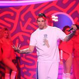 David Amor lo da todo en su actuación de J. Balvin en 'Tu cara me suena 6'