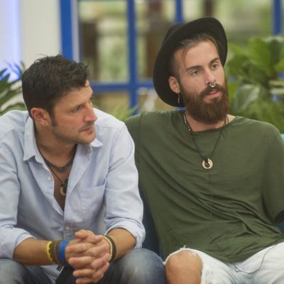 José María junto a Miguel, uno de los nominados de la cuarta gala de 'GH Revolution'
