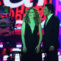 Diana Navarro y Luis Larrodera interpretan a Mina y Alberto Lupo con "Parole, parole" en 'Tu cara me suena'