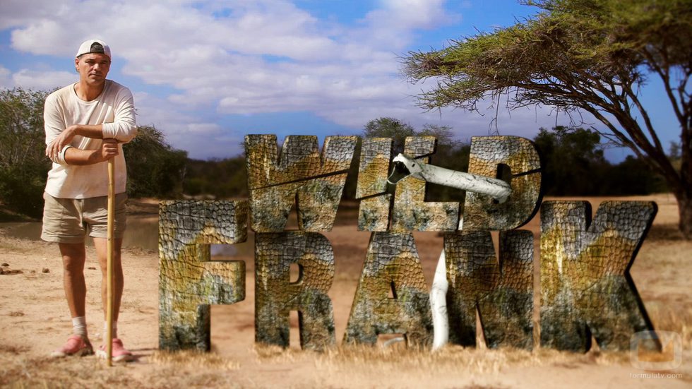 Frank Cuesta junto al logo de 'Wild Frank'