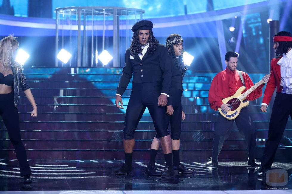 David Amor y David Fernández son Milli Vanilli en la Gala 3 de 'Tu cara me suena 6'