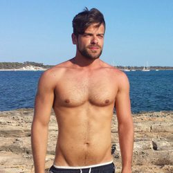 Ricky Merino, concursante de 'OT 2017', posa con su definido torso al desnudo