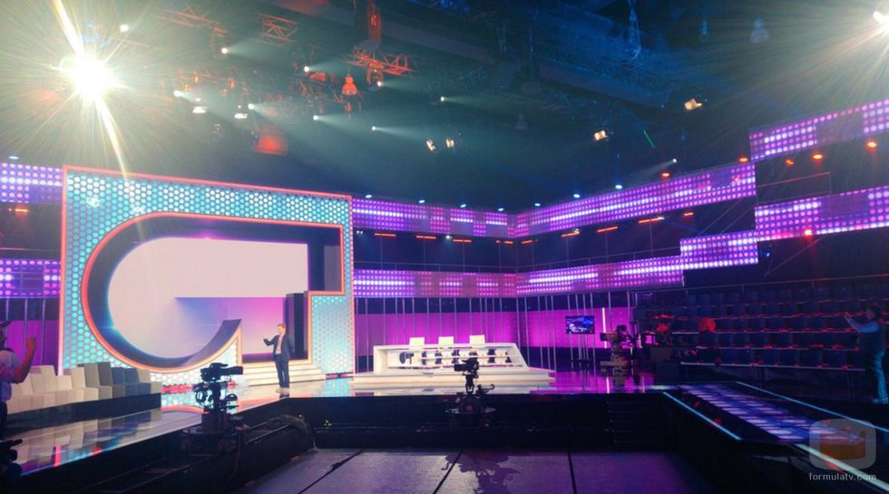 Zona de concursantes y jurado de 'OT 2017'