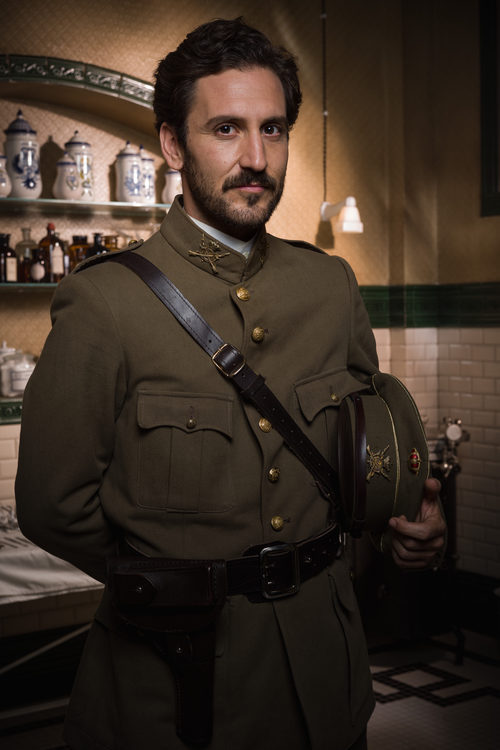Álex Gadea es Andrés en 'Tiempos de Guerra'
