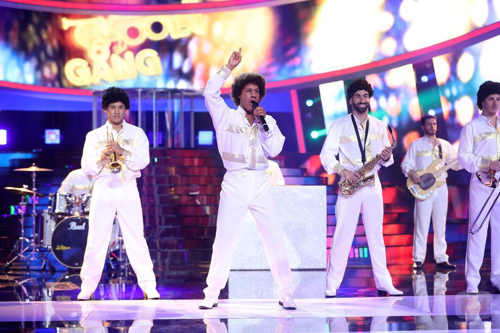 Miquel Fernández es Kool & The gang en la quinta gala de 'Tu cara me suena'