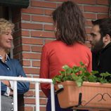 Ana Duato, Elena Rivera y Ricardo Gómez en el rodaje de la nueva temporada de 'Cuéntame cómo pasó'.