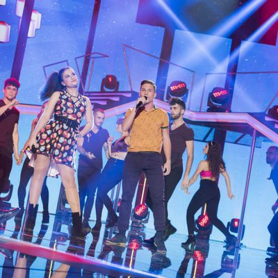 Thalía y Raoul actúan al ritmo de "Cake by the Ocean" en la gala 1 de 'OT 2017'