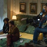 Irene Visedo y Carlos Cuevas en el rodaje de 'Cuéntame Cómo Pasó'