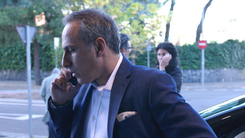 Julio Bracho en una escena de la serie 'Fugitiva'