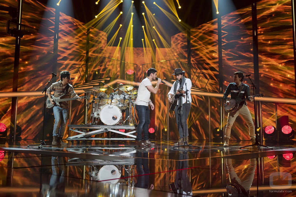 Cepeda canta con Morat en la Gala 2 de 'OT 2017'