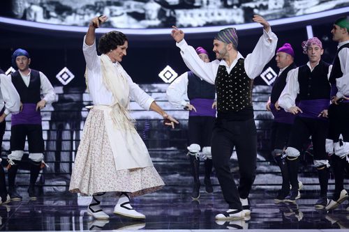 Fran Dieli bailando una jota como Imperio Argentina en 'Tu cara me suena'