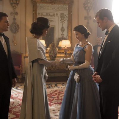 Los reyes de Inglaterra reciben a los Kennedy en la segunda temporada de 'The Crown'