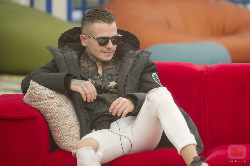 Calos al comienzo de la gala 11 de 'GH Revolution'