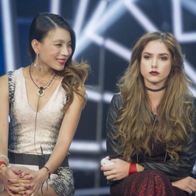 Yangyang junto a Carlota en la sala de expulsión durante la gala 11 de 'GH Revolution'