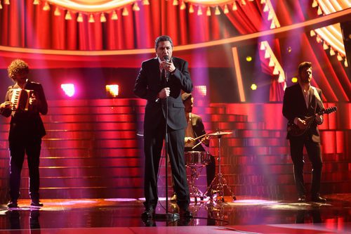 Raúl Pérez homenajea a Leonard Cohen con su imitación en 'Tu cara me suena'