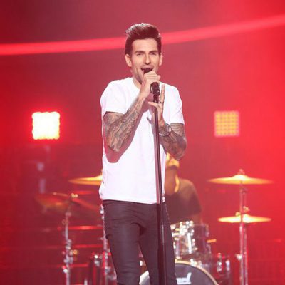 Fran Dieli es Maroon 5 en la novena gala de 'Tu cara me suena'