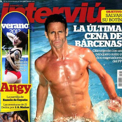 Álvaro Muñoz Escassi, desnudo en Interviú