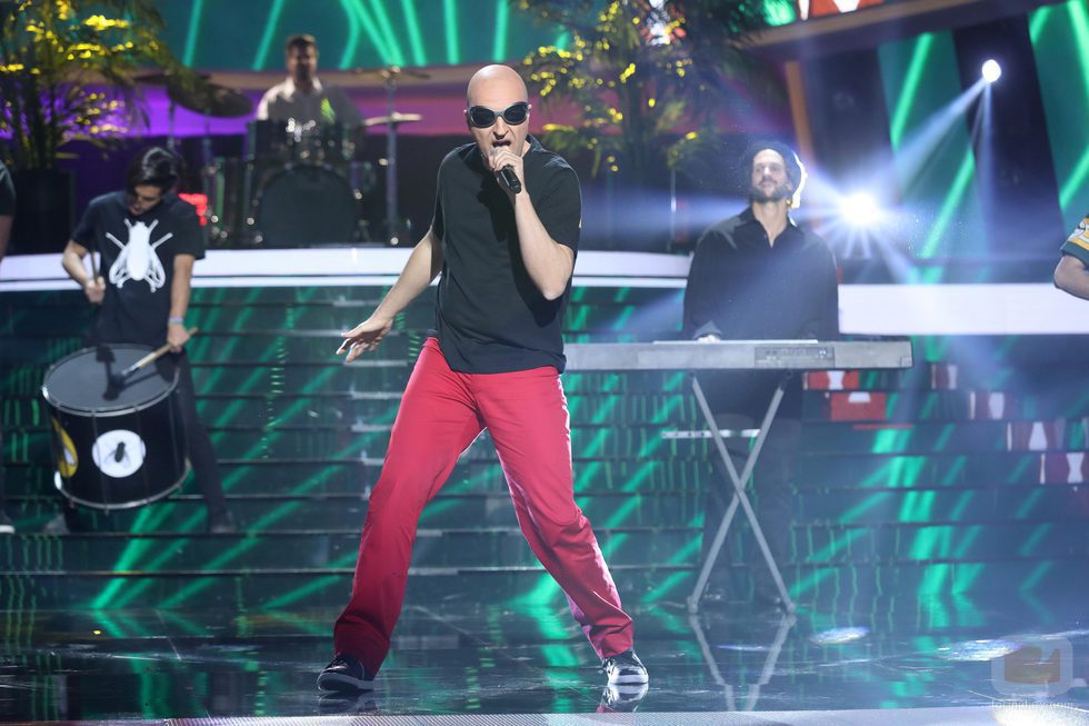 Raúl Pérez es La Mosca Tse-Tse en la décima gala de 'Tu cara me suena 6'